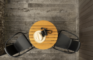 Zelená plastová zahradní židle HOUE Nami s područkami